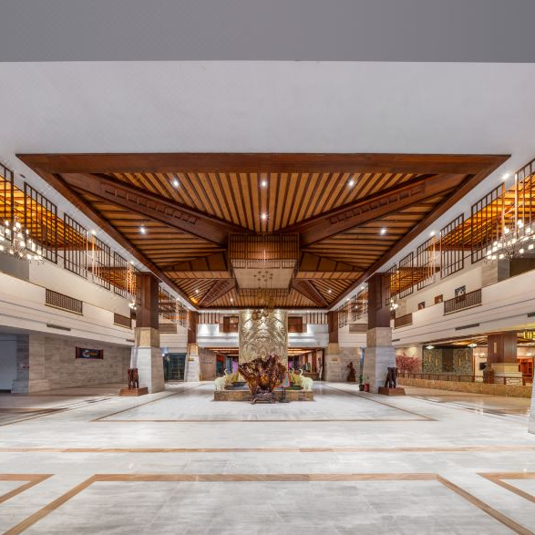 东方泰隆康养大酒店