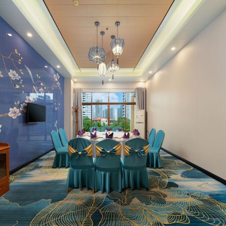 东方泰隆康养大酒店